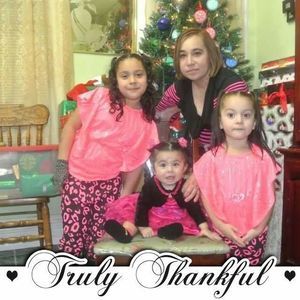 Meet your Posher, Gloria